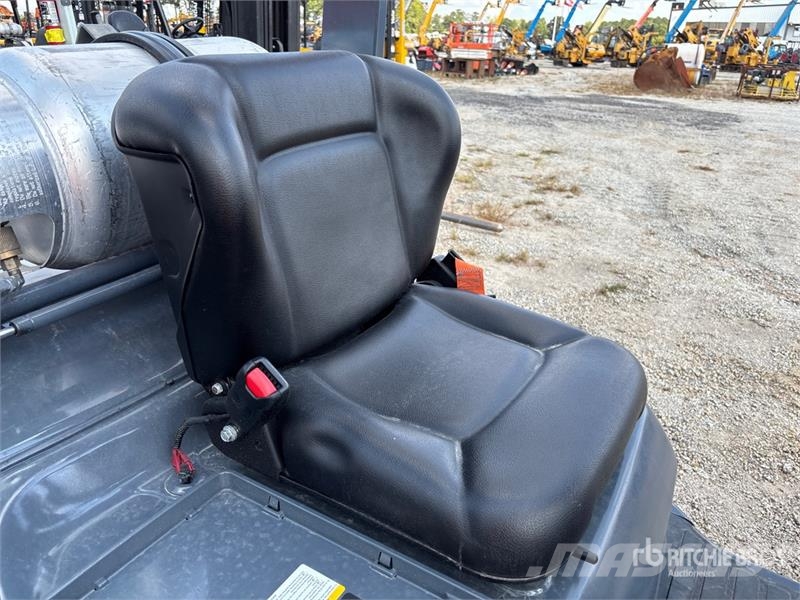 Toyota 8FGU25 Forklift Kahveltõstukid - muud