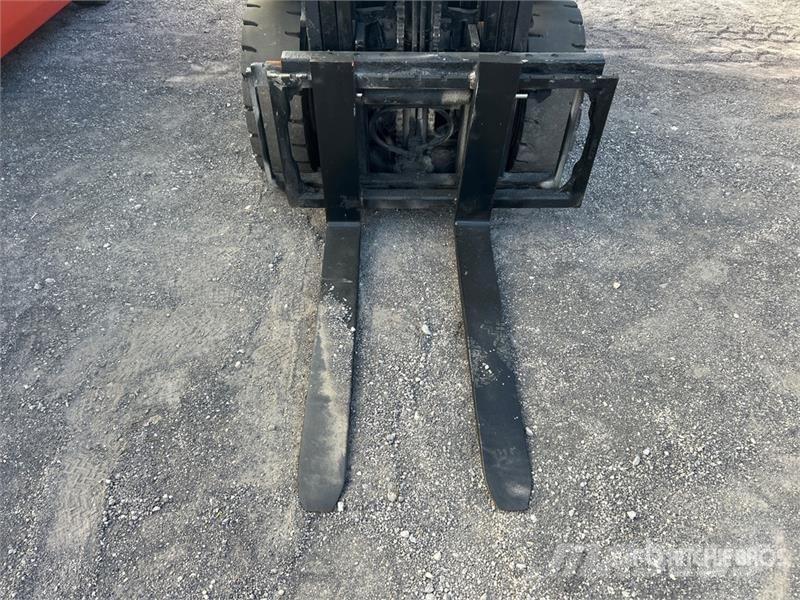 Toyota 8FGU30 Pneumatic Tire Forklift Інше