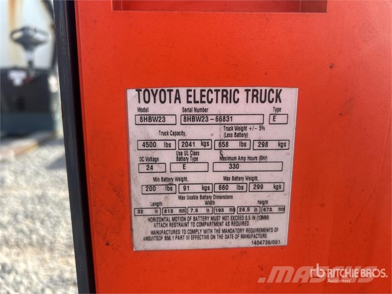 Toyota 8HBW23 شاحنة يدوية بمنصة نقالة