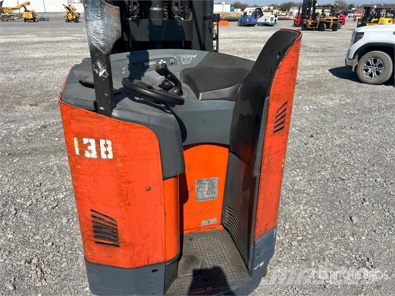 Toyota 9BDRU15 3000 lb Electric Forklift Электропогрузчики