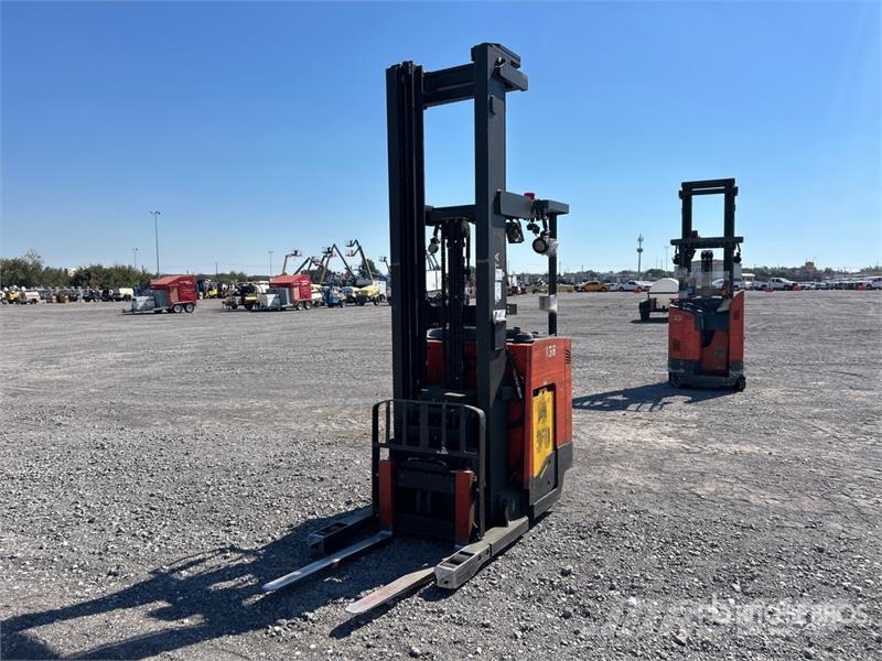 Toyota 9BDRU15 3000 lb Electric Forklift Электропогрузчики