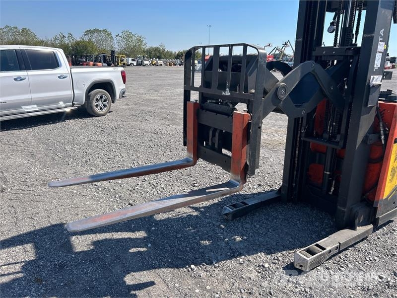 Toyota 9BDRU15 3000 lb Electric Forklift Электропогрузчики
