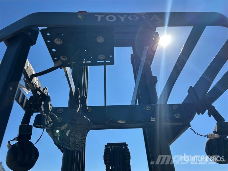 Toyota 9BDRU15 3000 lb Electric Forklift Электропогрузчики