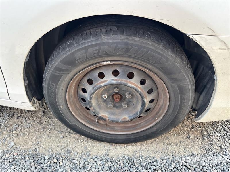 Toyota Camry Automobile Avtomobili