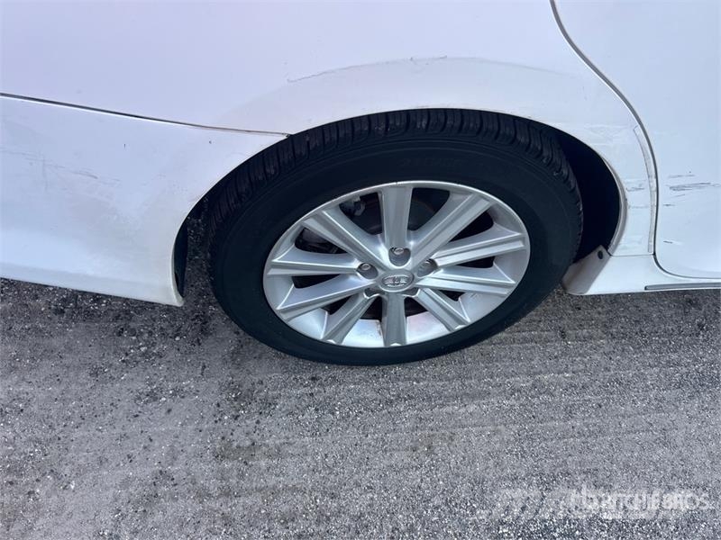 Toyota Camry XLE Carros Ligeiros