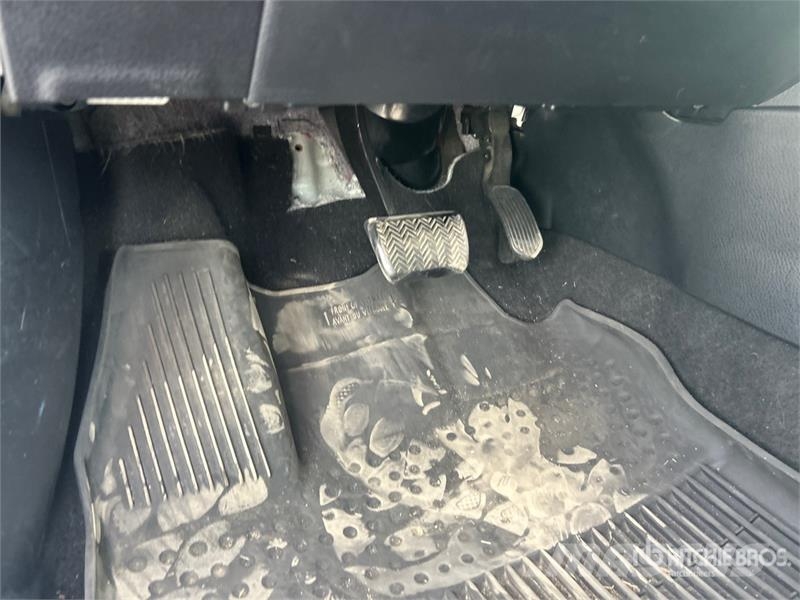 Toyota Corolla CE Automašīnas