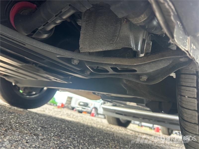 Toyota Corolla CE Automašīnas