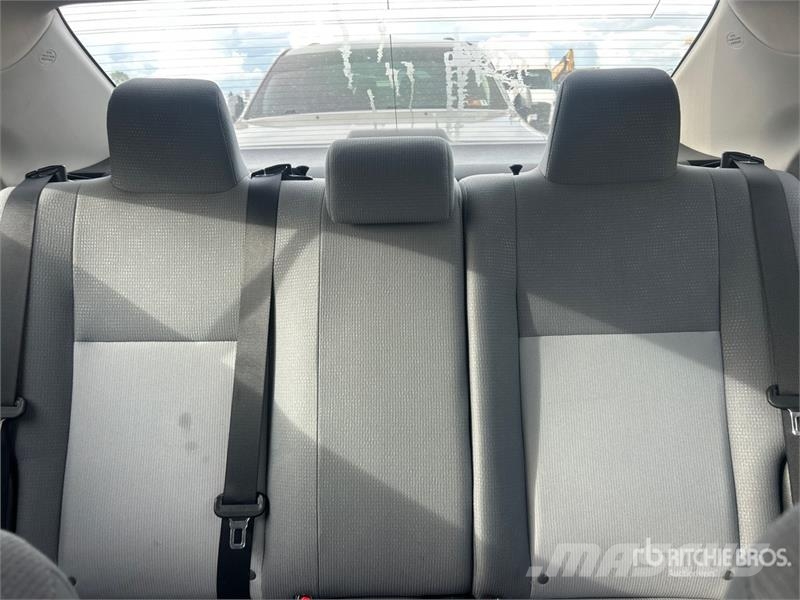 Toyota Corolla CE Automašīnas