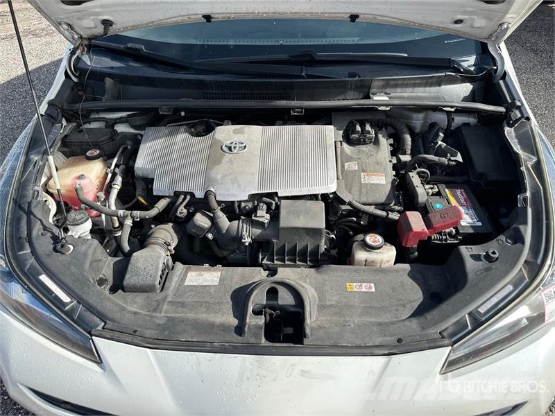Toyota Prius Hybrid Automobile PKWs