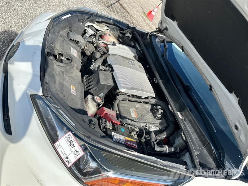 Toyota Prius Hybrid Automobile PKWs