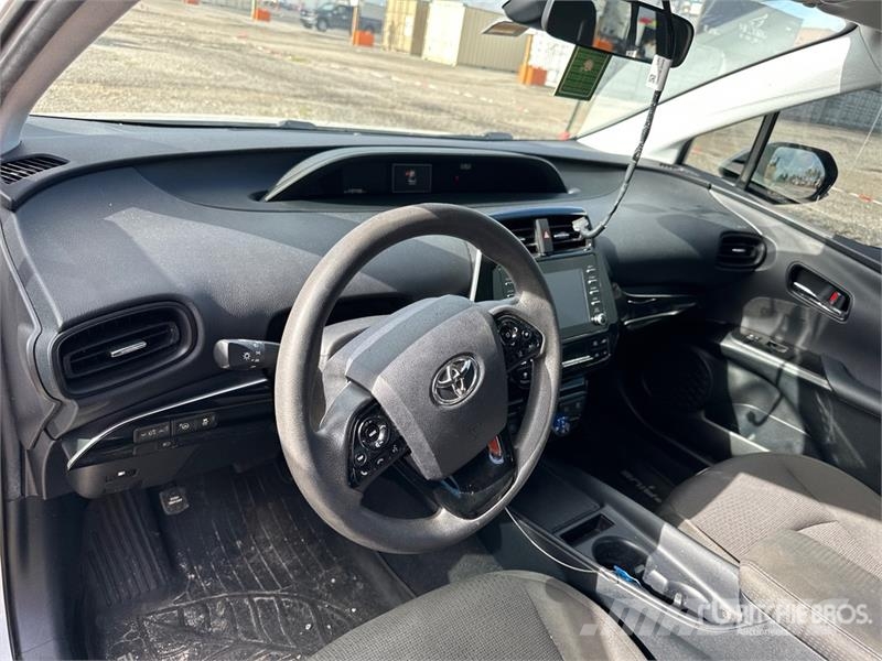 Toyota Prius Hybrid Automobile PKWs