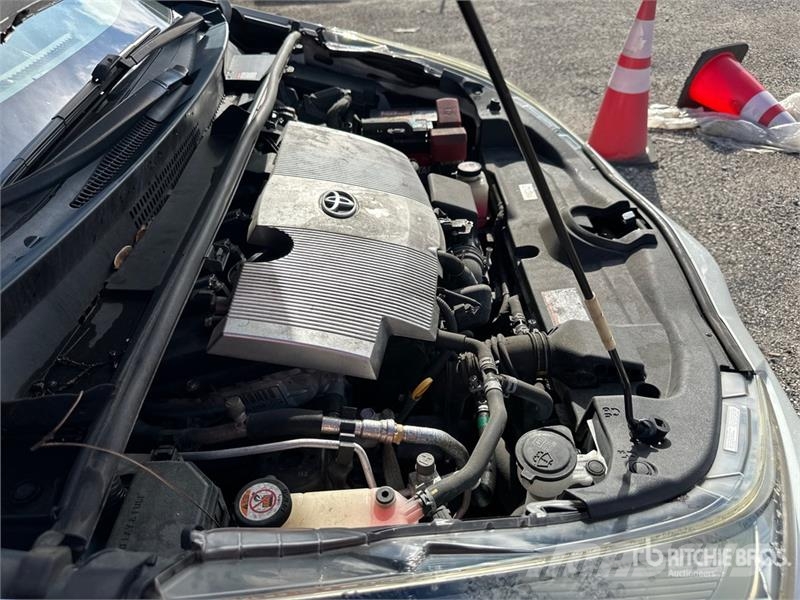 Toyota Prius Hybrid Automobile PKWs