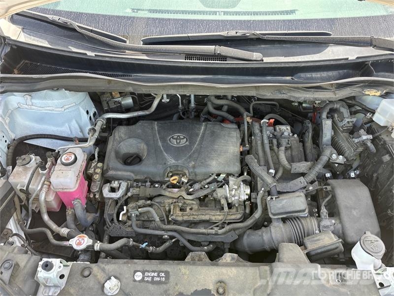 Toyota Sienna Hybrid Minivan Auto