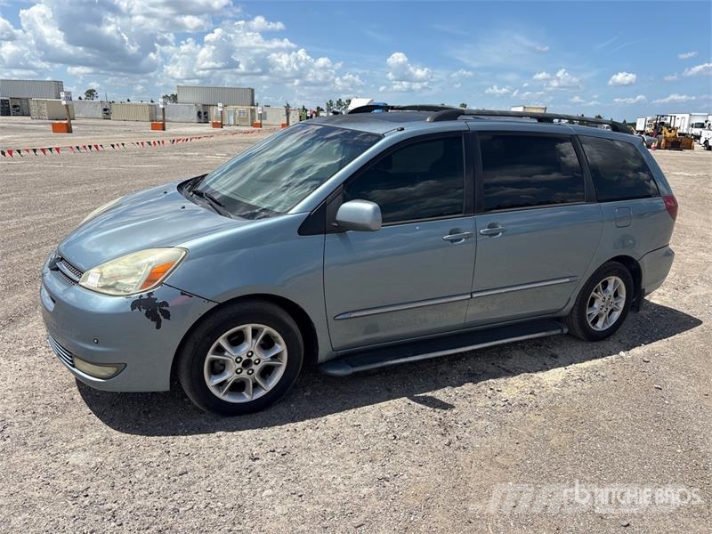 Toyota Sienna Minivan Personbilar