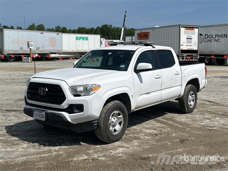Toyota Tacoma Andere Transporter