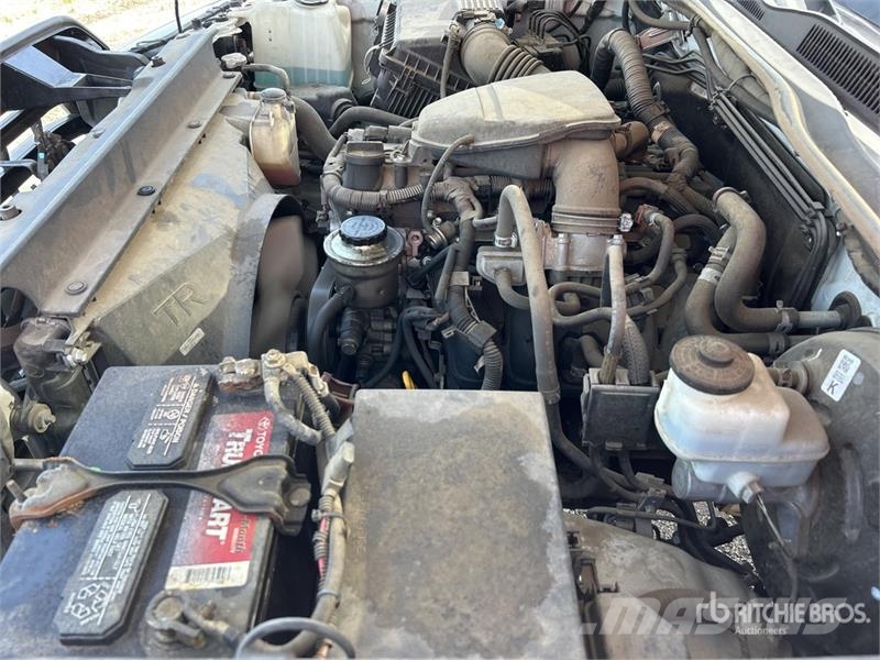 Toyota Tacoma Andere Transporter
