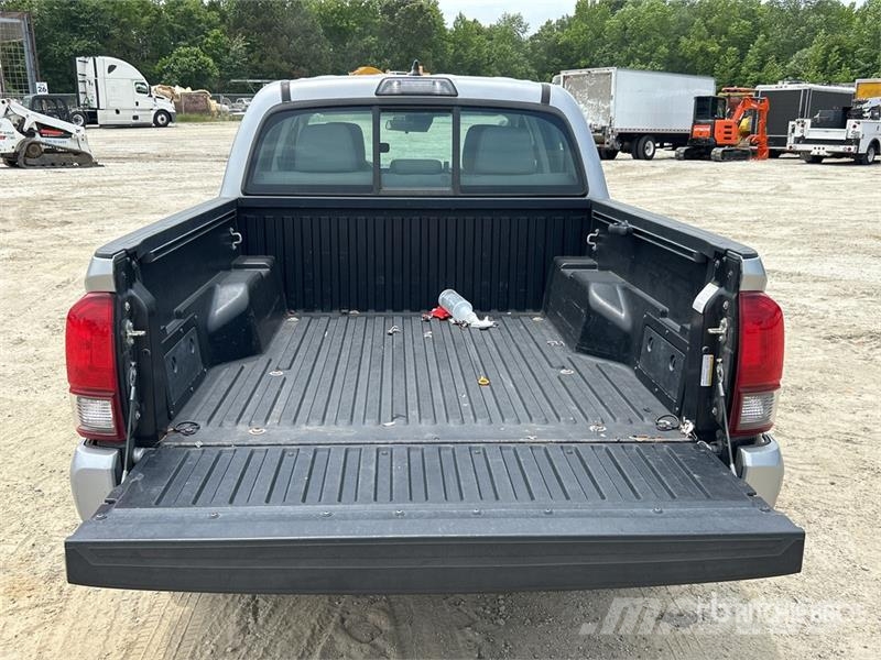 Toyota Tacoma Kita
