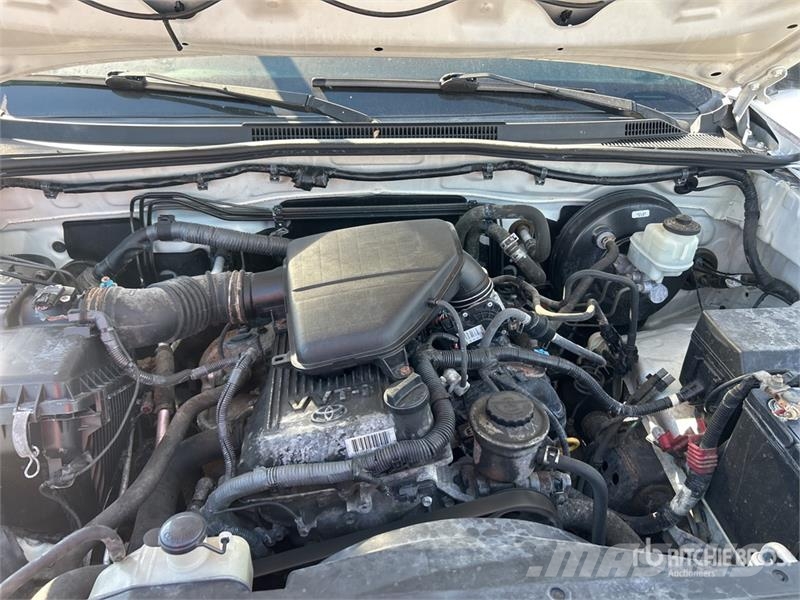 Toyota Tacoma Прочие фургоны