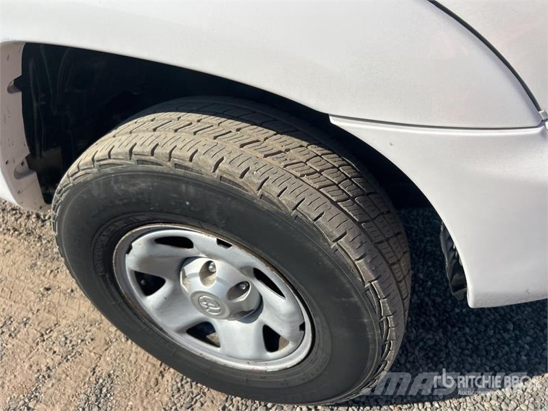 Toyota Tacoma Прочие фургоны