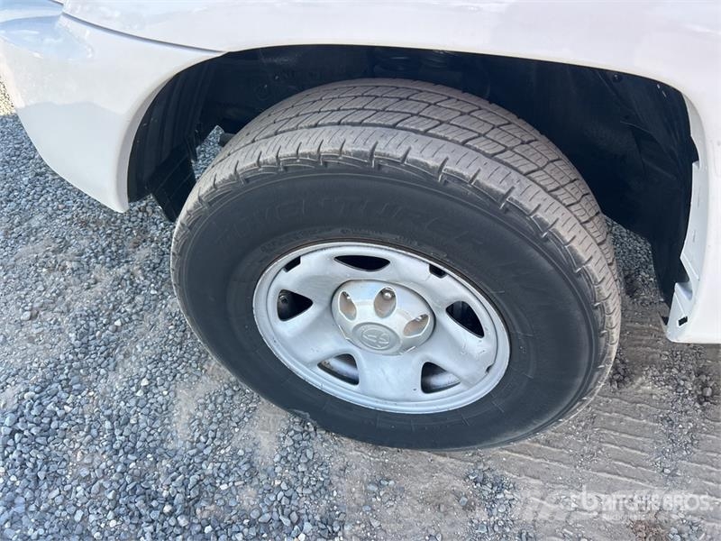 Toyota Tacoma Прочие фургоны