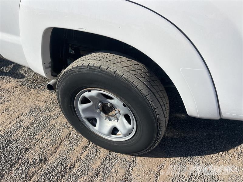 Toyota Tacoma Прочие фургоны
