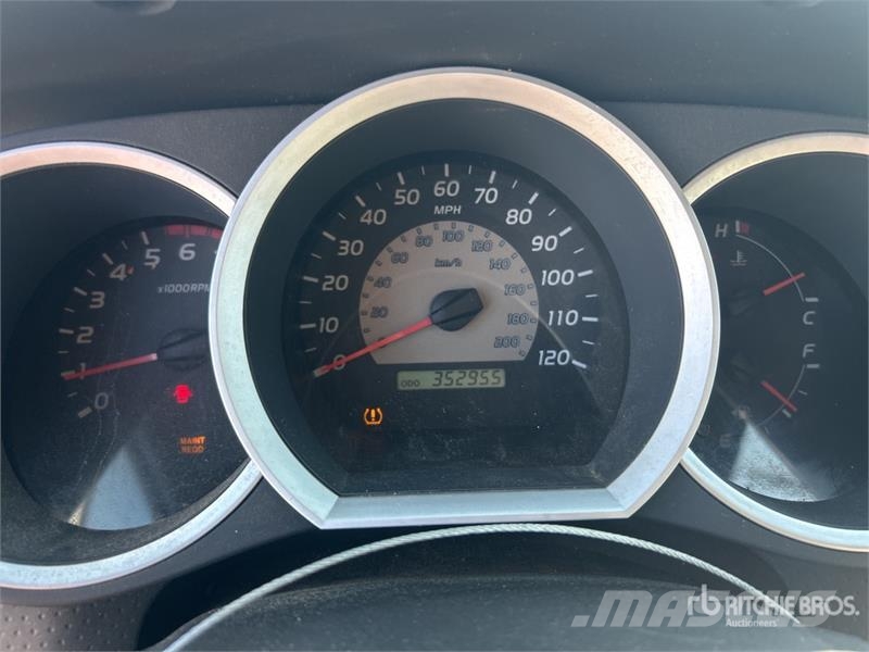 Toyota Tacoma Drugi
