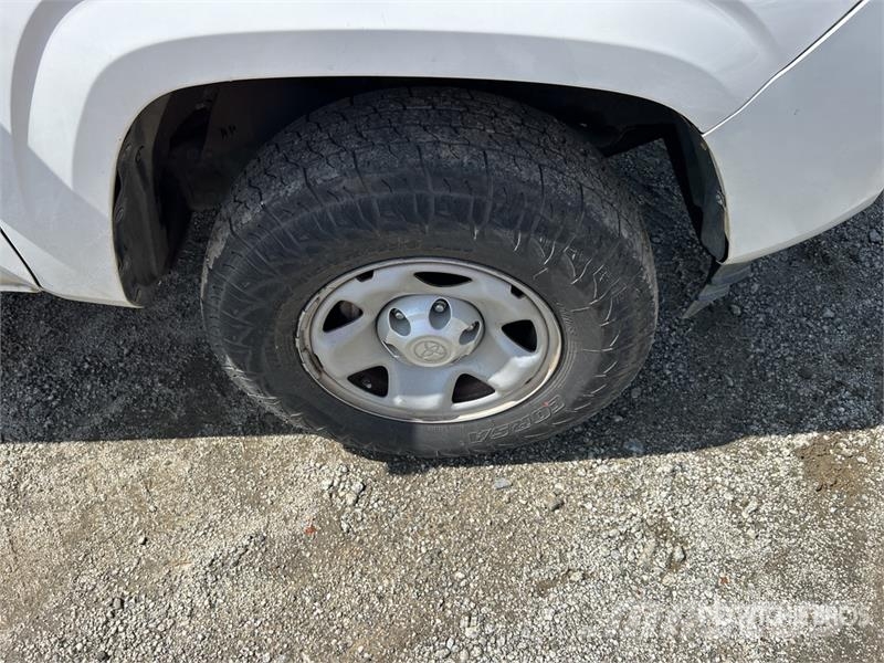 Toyota Tacoma Andere Transporter