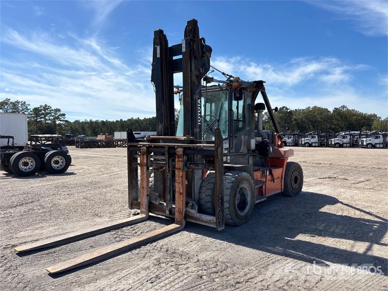 Toyota THD3600-24 36000 lb Pneumatic Tire Forklift (Inope شاحنات ذات رافعات شوكية - أخرى