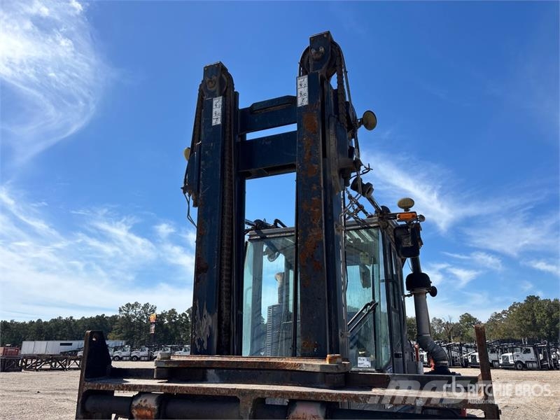 Toyota THD3600-24 36000 lb Pneumatic Tire Forklift (Inope شاحنات ذات رافعات شوكية - أخرى