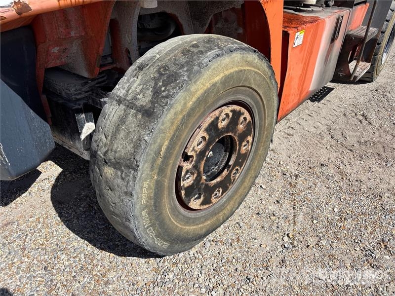 Toyota THD3600-24 36000 lb Pneumatic Tire Forklift (Inope شاحنات ذات رافعات شوكية - أخرى