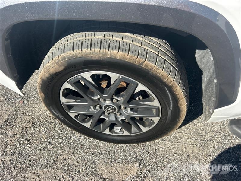 Toyota Tundra Anders