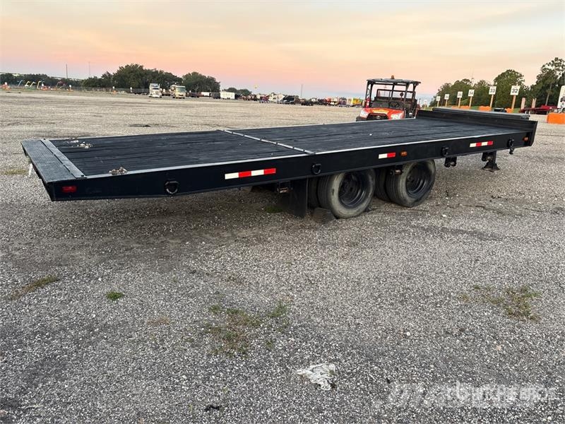 Trail-Eze D15T-24 24 ft T/A Tilt trailer Equipment Trailer Remolques para transporte de vehículos