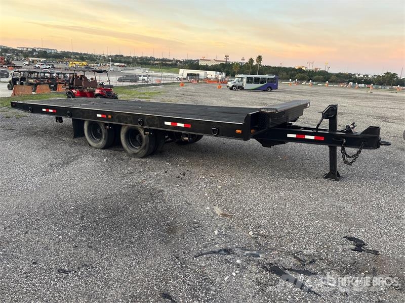 Trail-Eze D15T-24 24 ft T/A Tilt trailer Equipment Trailer Remolques para transporte de vehículos