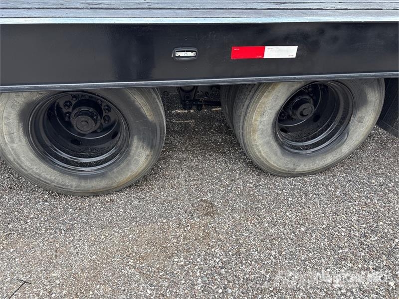 Trail-Eze D15T24 24 ft T/A Tilt trailer Equipment Trailer Biltransportsläp