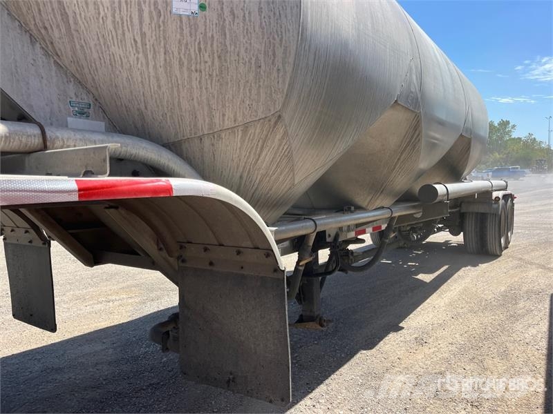 Trail King 1040 cft T/A Pneumatic Bulk Trailer Otros remolques
