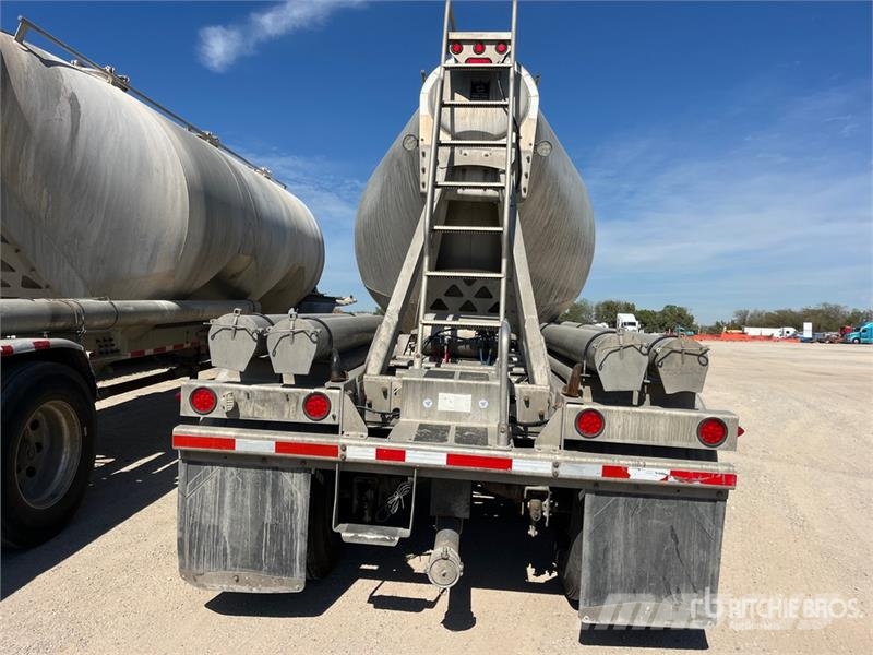 Trail King 1040 cft T/A Pneumatic Bulk Trailer Otros remolques