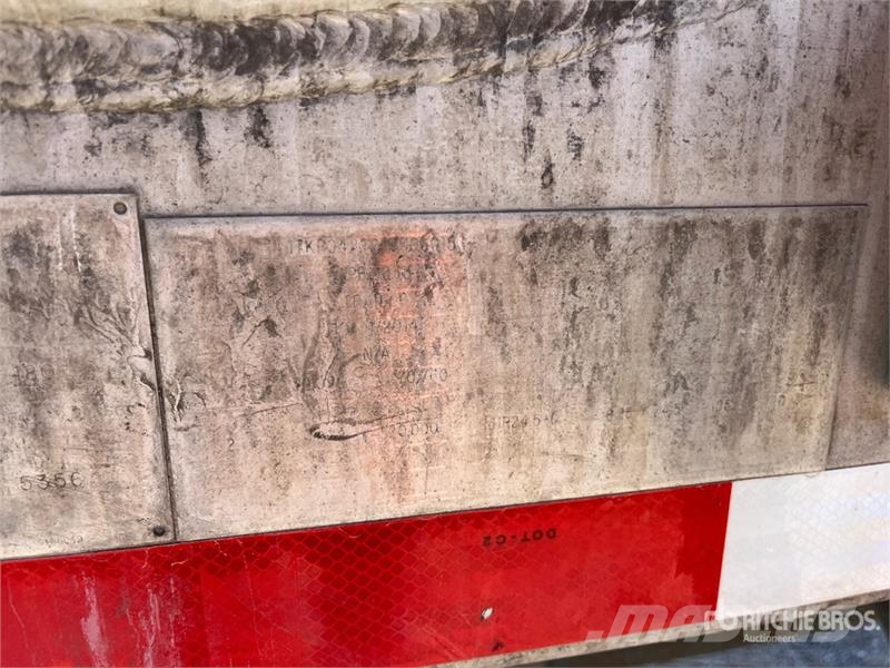 Trail King 1040 cft T/A Pneumatic Bulk Trailer Otros remolques