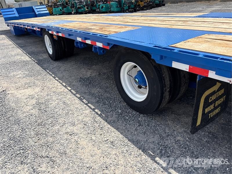 Trail King 53 ft T/A Spread Axle Step Deck Trailer Mélybölcsős
