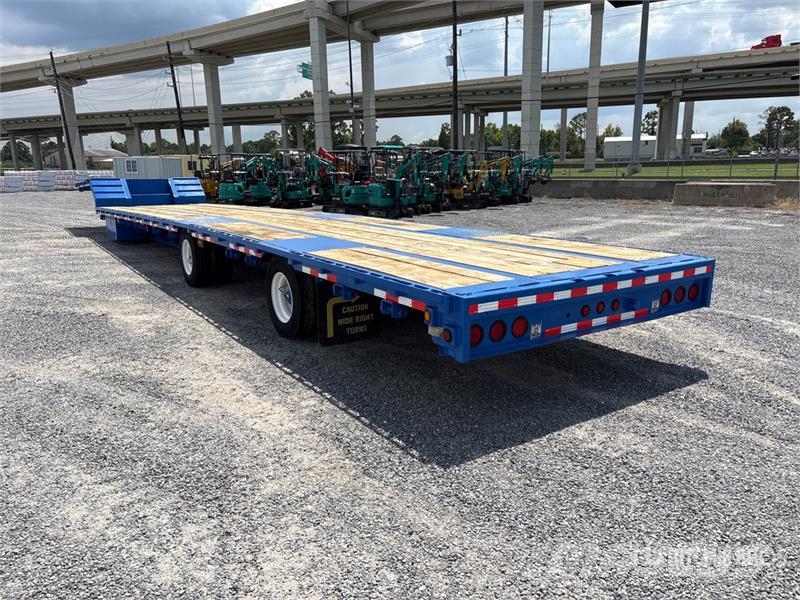 Trail King 53 ft T/A Spread Axle Step Deck Trailer Mélybölcsős