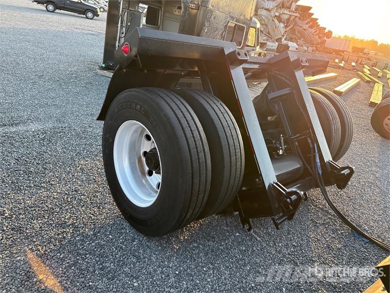 Trail King S/A Booster Axle Citas piekabes