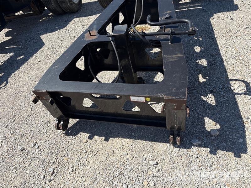 Trail King S/A Booster Axle Druge prikolice