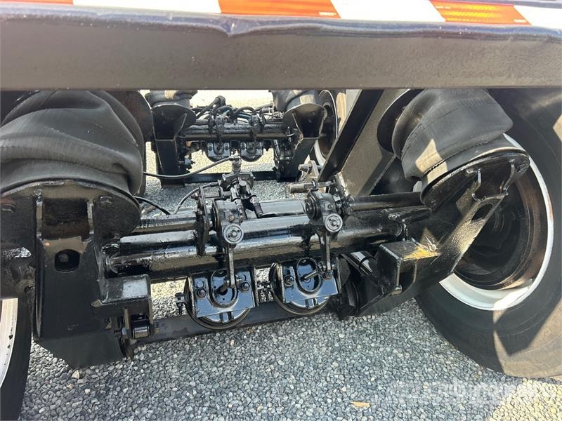 Trail King S/A Flip-Up Booster Axle 기타 트레일러
