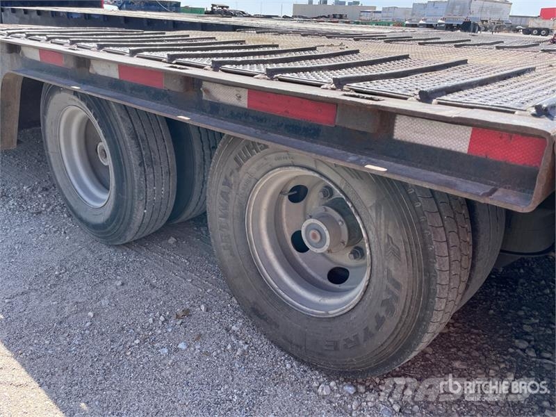 Trail King T/A Hydraulic Tail Trailer Dieplader
