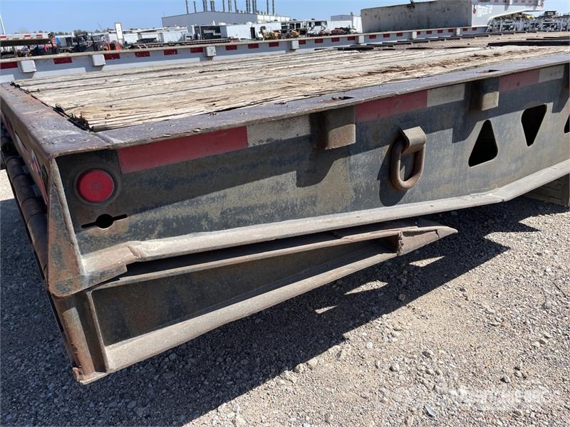Trail King T/A Hydraulic Tail Trailer Dieplader