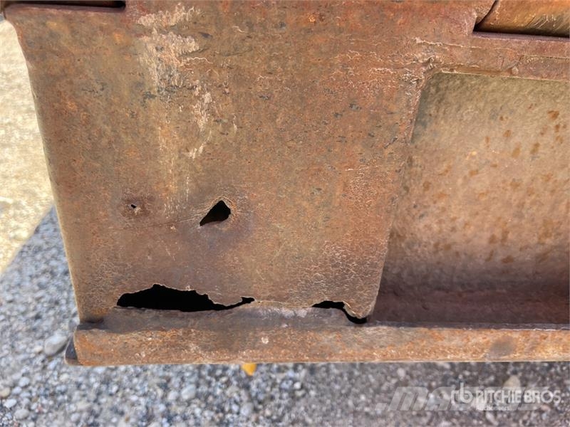 Trail King T/A Hydraulic Tail Trailer Dieplader