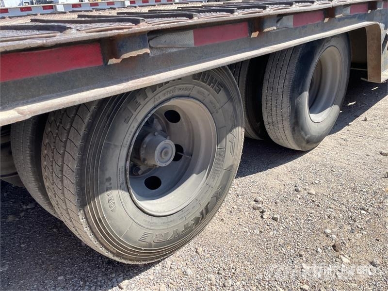 Trail King T/A Hydraulic Tail Trailer Dieplader
