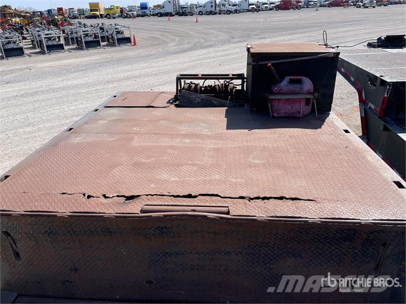 Trail King T/A Hydraulic Tail Trailer Dieplader