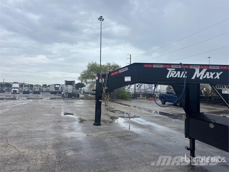 Trail Maxx 40 ft T/A Gooseneck Flatbed Trailer Remolques de cama baja