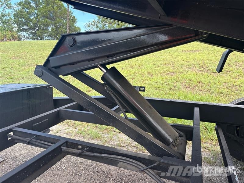 Trail Maxx DT27-144 14 ft 4 in T/A Dump Utility Trailer Rimorchi ribaltabili