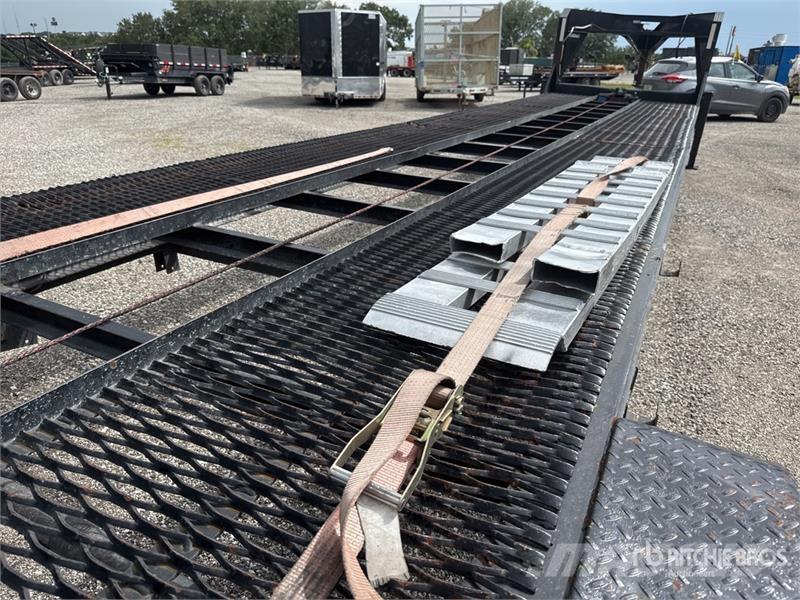 Trail Maxx GC37-44 4800 lb 44 ft T/A Gooseneck Equipment Trai Auto pārvadāšanas treileri